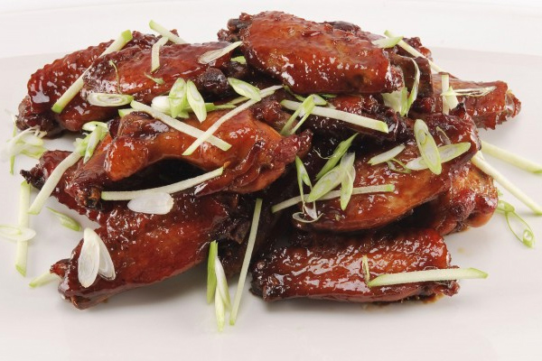 ["[\"Makers Mark Sticky Chicken Wings | Recipes | ["[\"The thirsty kitchen\"]"]\"]"]